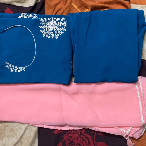 Blue kurta set - Picture 2 of 2